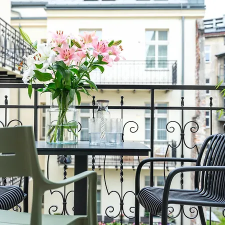 Tyzenhauz Apartments Superior Krakow Exterior photo