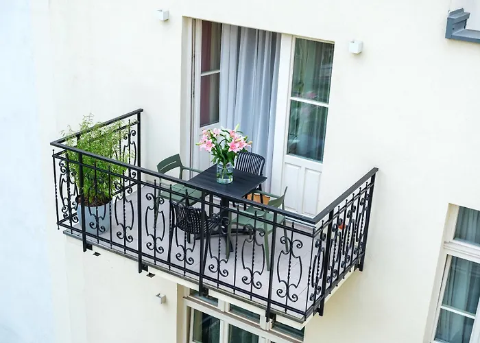 Tyzenhauz Apartments Superior